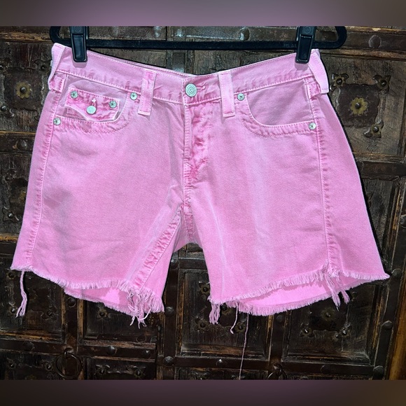 True Religion Overdye Jayde Button Fly Boyfriend Short in Punch Size 29 - Picture 2 of 9